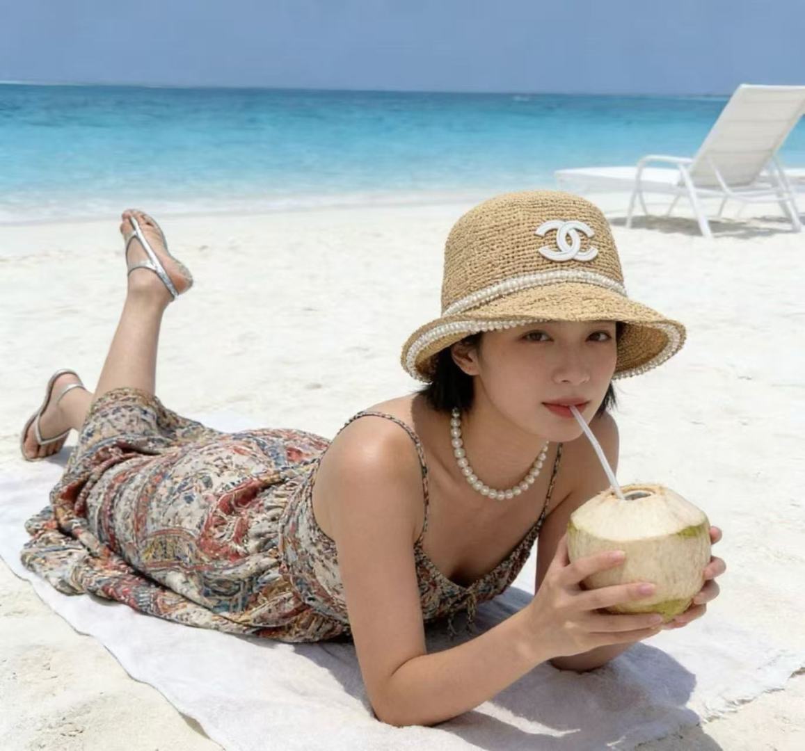 Chanel Chanel香奈儿拉菲草帽，纯手工钩织，头围57cm