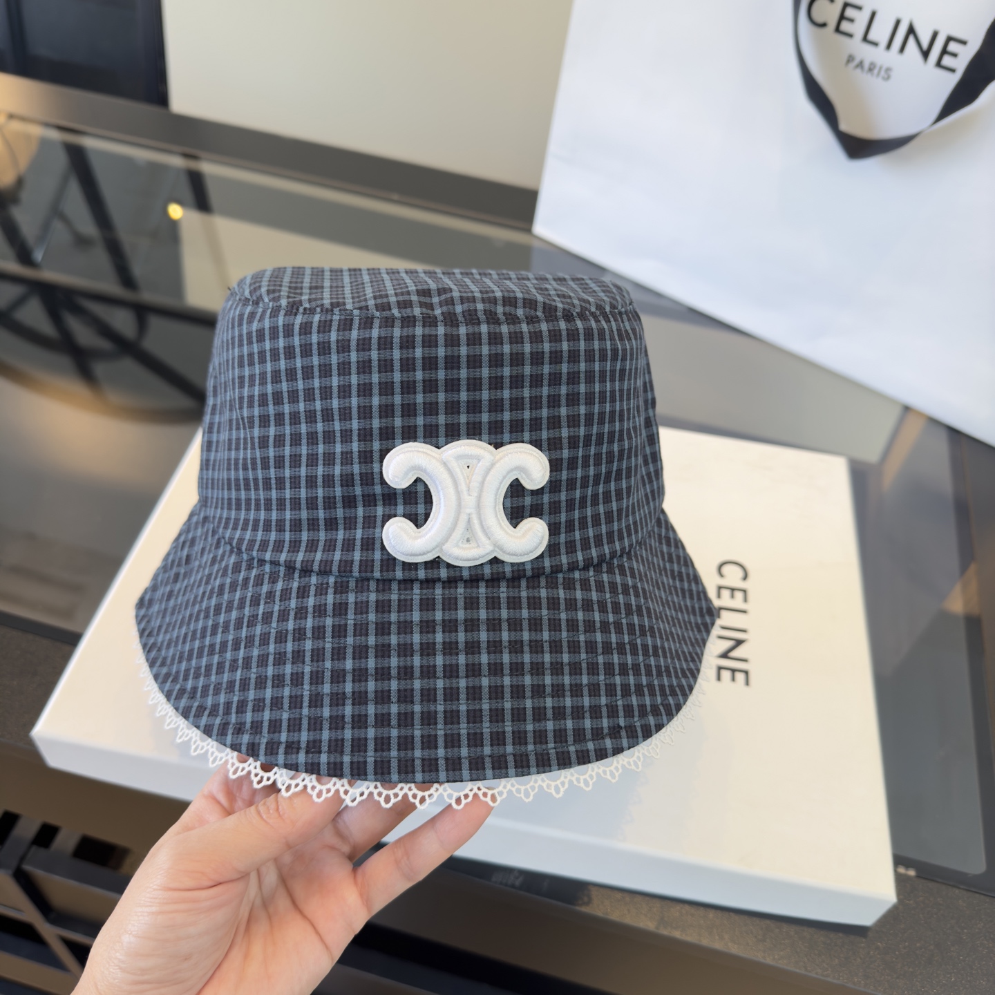 PCeline赛琳凯旋门格子渔夫帽