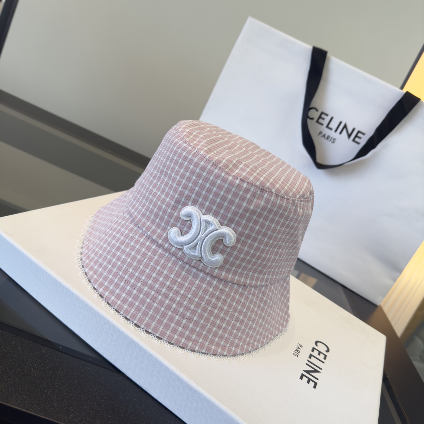 PCeline赛琳凯旋门格子渔夫帽