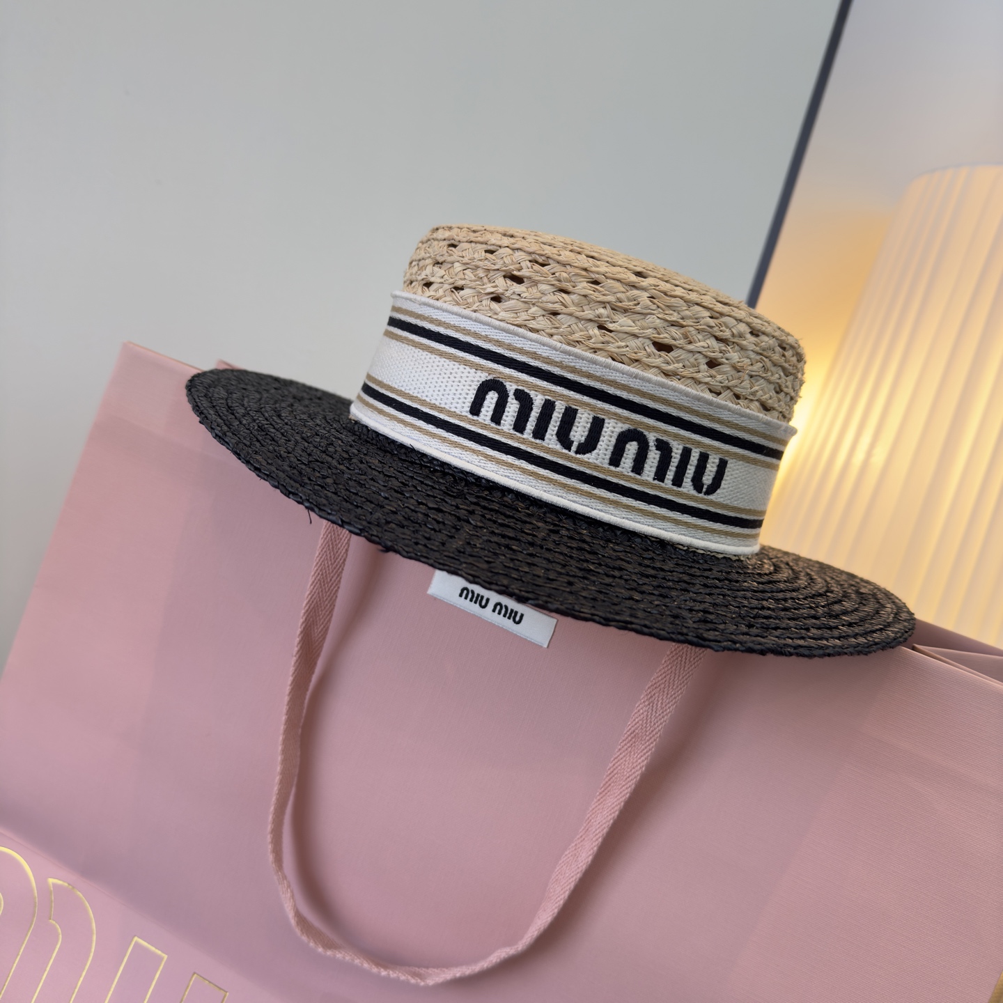 PMiuMiu缪缪新款平顶草帽，头围67cm
