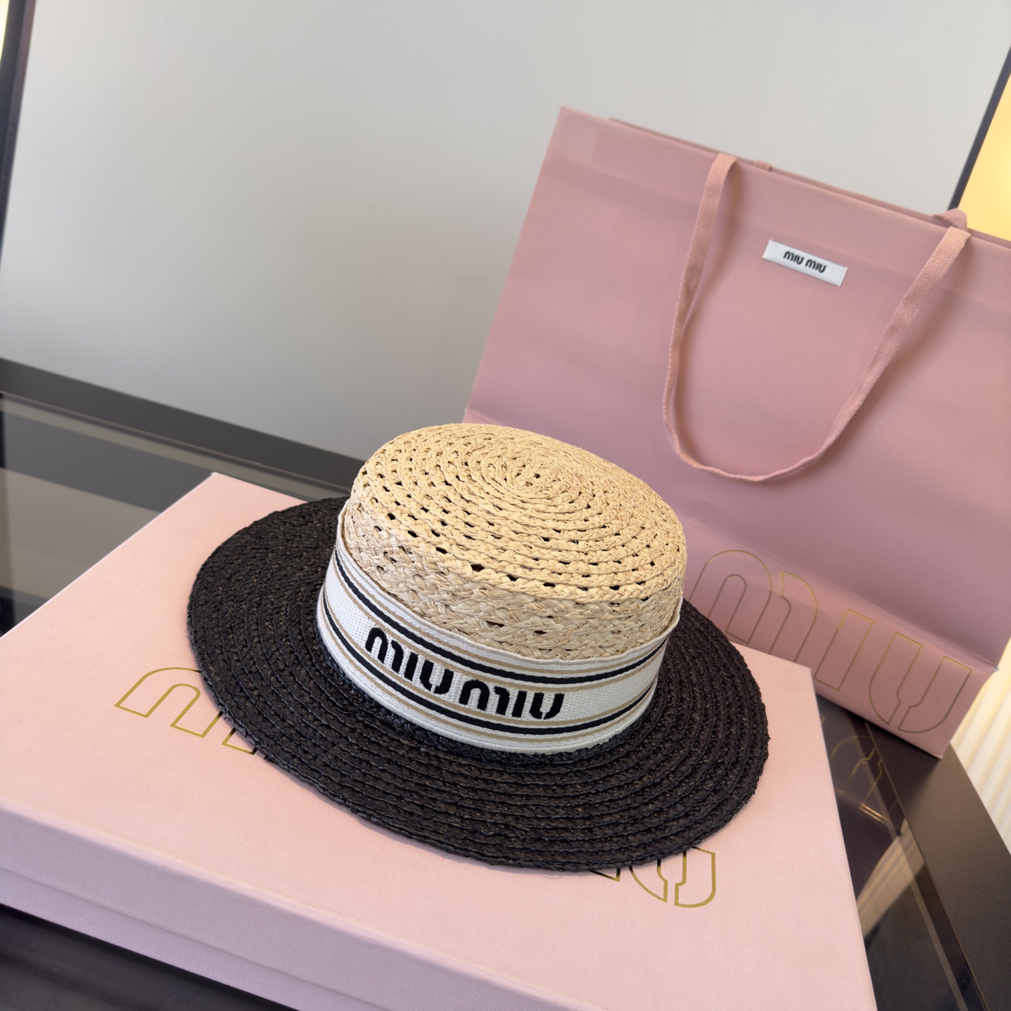 PMiuMiu缪缪新款平顶草帽，头围67cm
