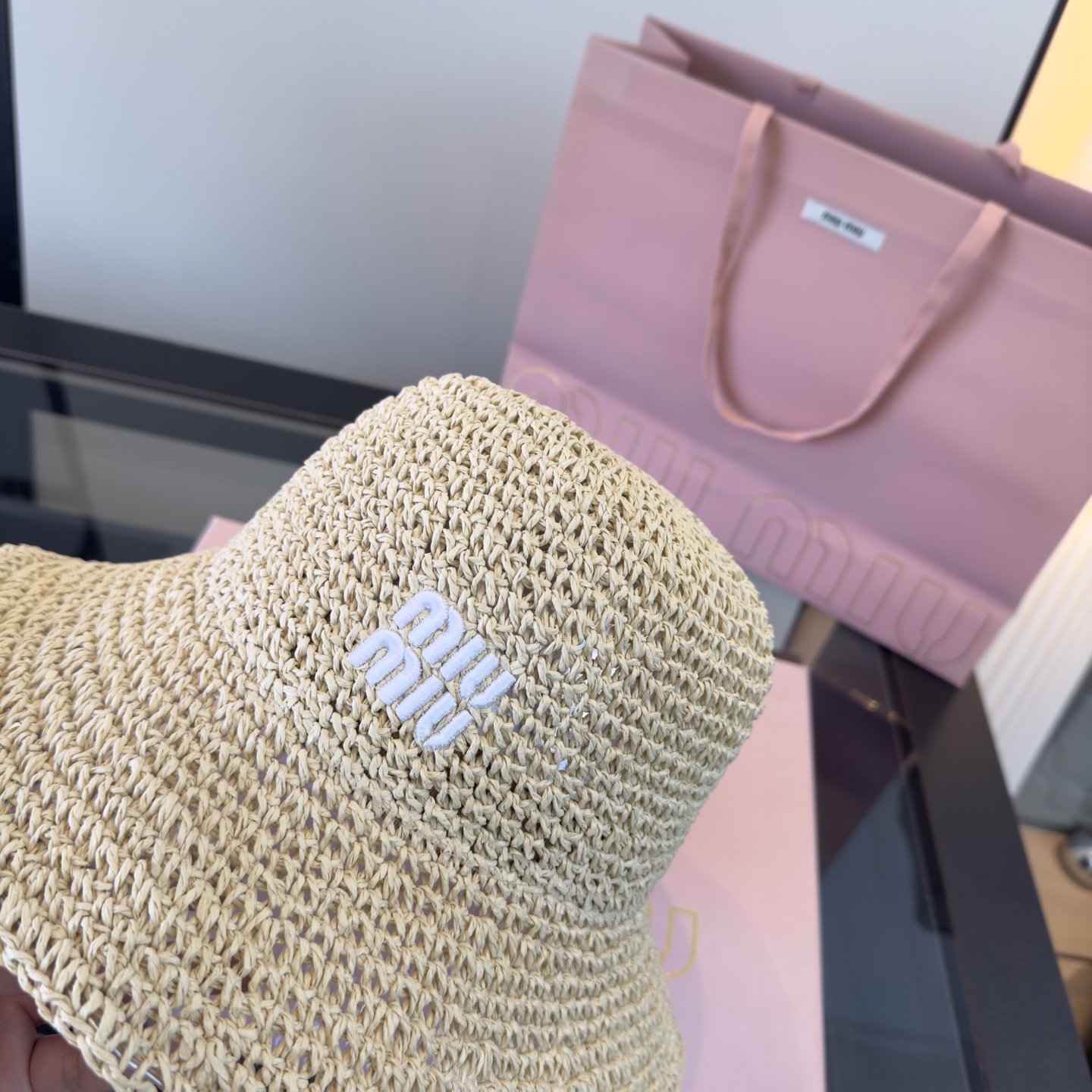 Pmiumiu缪缪新款草帽，纯手工编织草帽，头围57cm可折叠