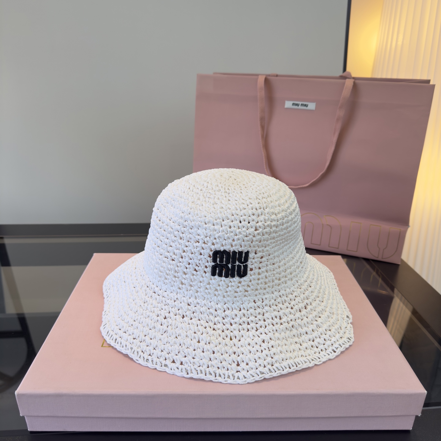 Pmiumiu缪缪新款草帽，纯手工编织草帽，头围57cm可折叠