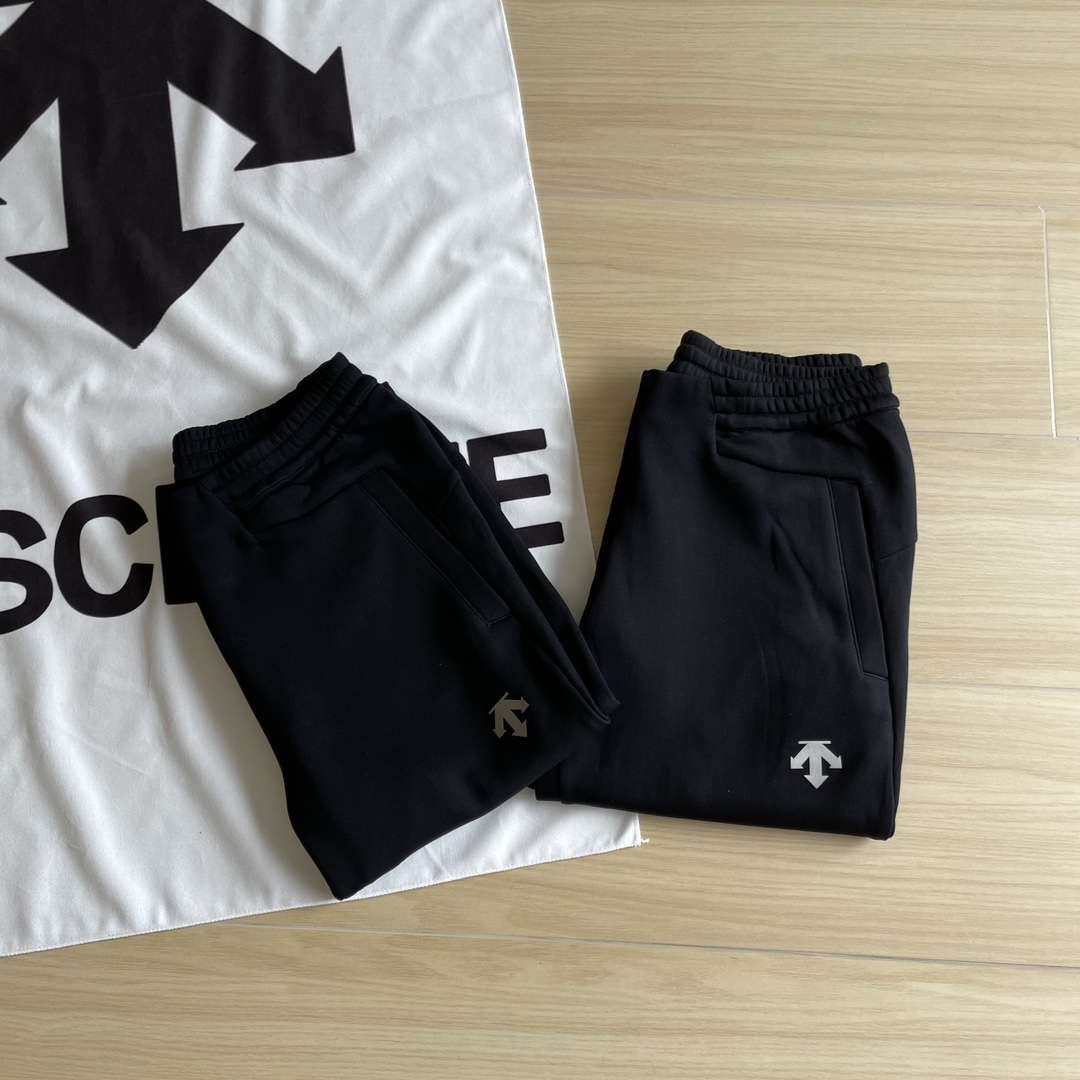 🖤主图+细节
 品质长裤🆕🖤Descente / 迪桑特 2025春季单色松紧休闲运动长裤
秋冬款定制空