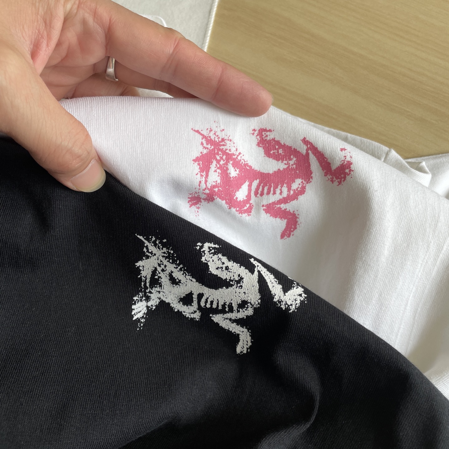 🖤细节图
2025新款🆕🖤ARC'TERYX / 始祖鸟 系列Kragg Cotton Bird Til