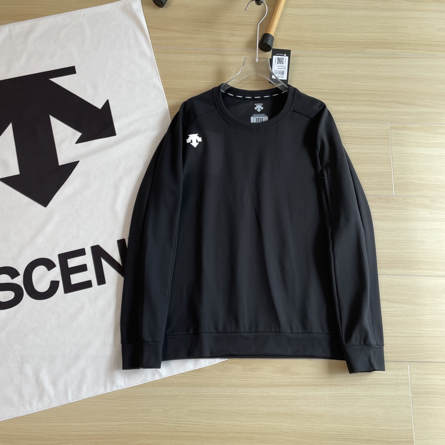 
春款品质卫衣🆕🖤DESCENTE / 迪桑特25年品质春款三色圆领长袖卫衣打底上衣
迪家最新柜款  面