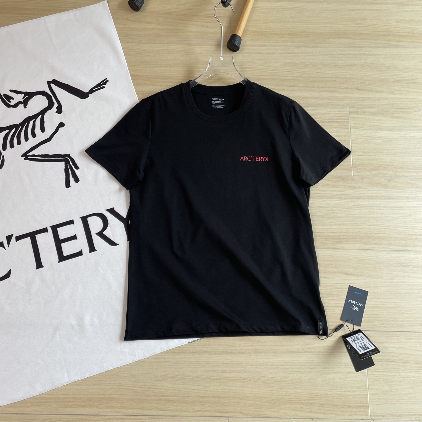 🖤主图
官网新款🆕🖤ARC'TERYX / 始祖鸟 男女款KRAGG SL 爽棉面料-模糊鸟标短袖T恤 