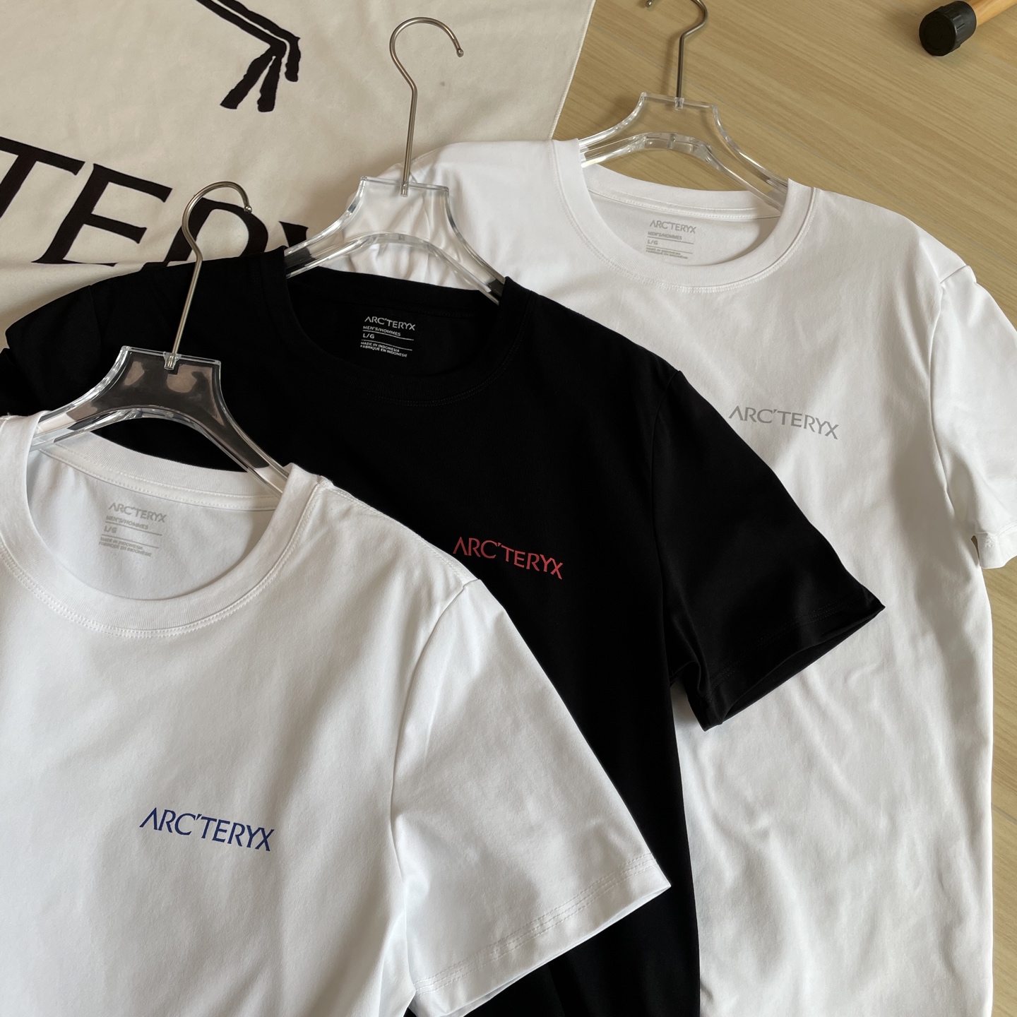 🖤主图
官网新款🆕🖤ARC'TERYX / 始祖鸟 男女款KRAGG SL 爽棉面料-模糊鸟标短袖T恤 