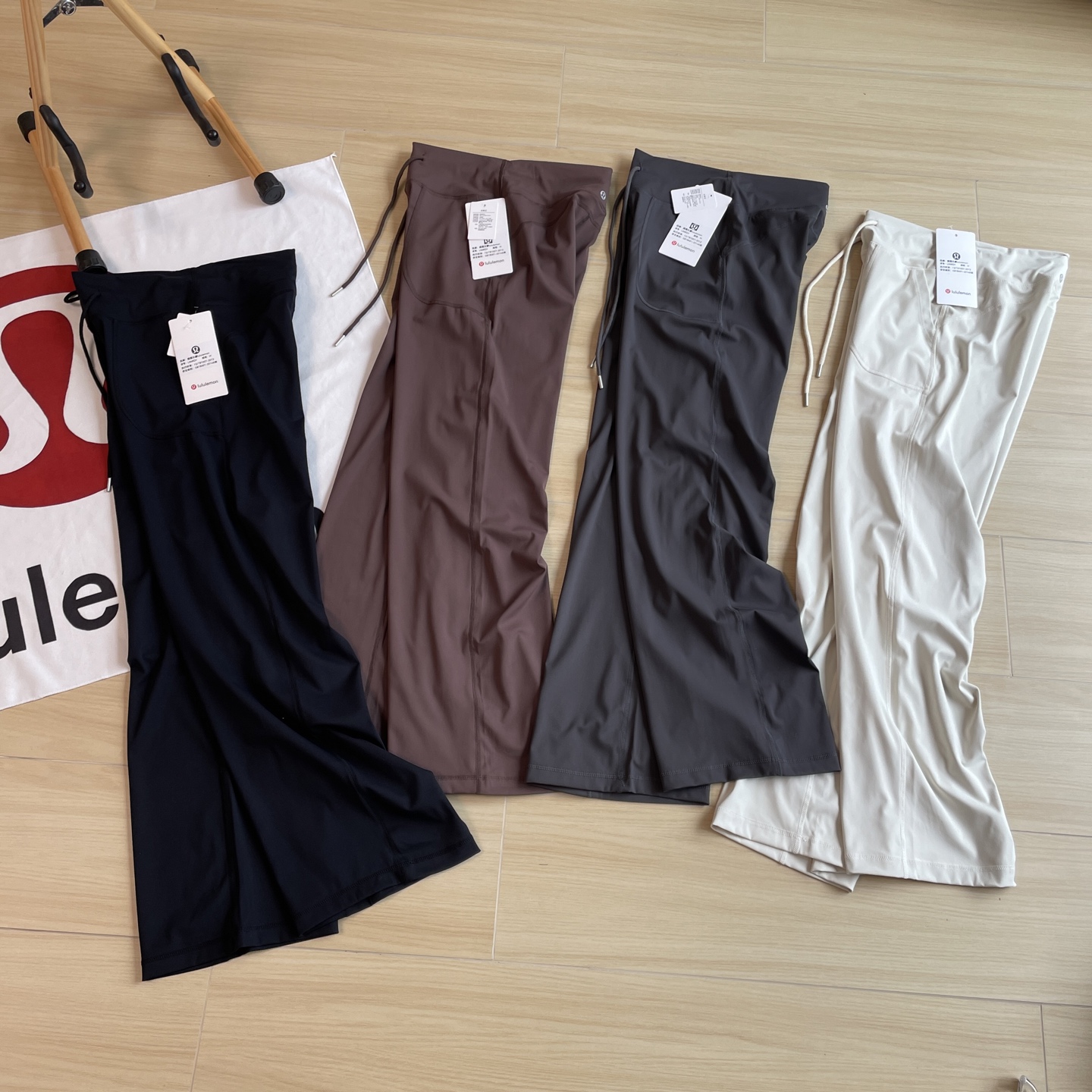 🖤主图
官网同款🆕🖤质感超好垂感十足 lululemon/璐璐乐蒙throwback still四色直筒