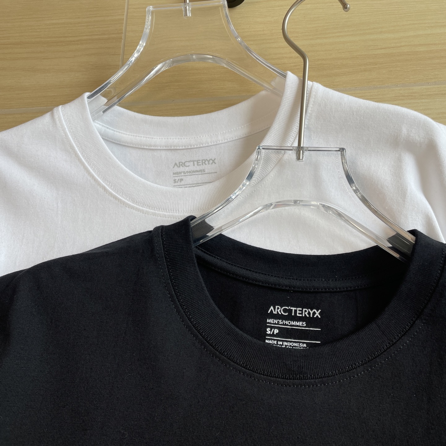 🖤细节图
夏季品质好货🆕🖤ARC'TERYX / 始祖鸟 三色logo 太美了鸟家年度最优质的印花发泡浮