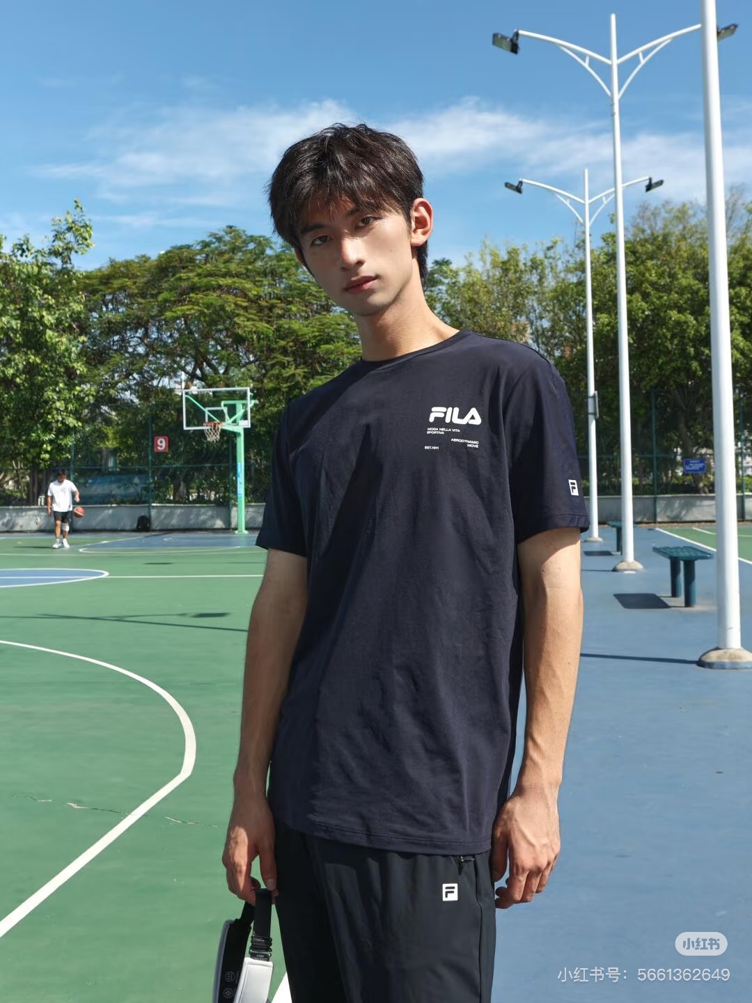 2025 FILA Men’s Two-Colour Short-Sleeve T-Shirt Details: Comfortable Cotton, Future-Inspired Design - 图片 4