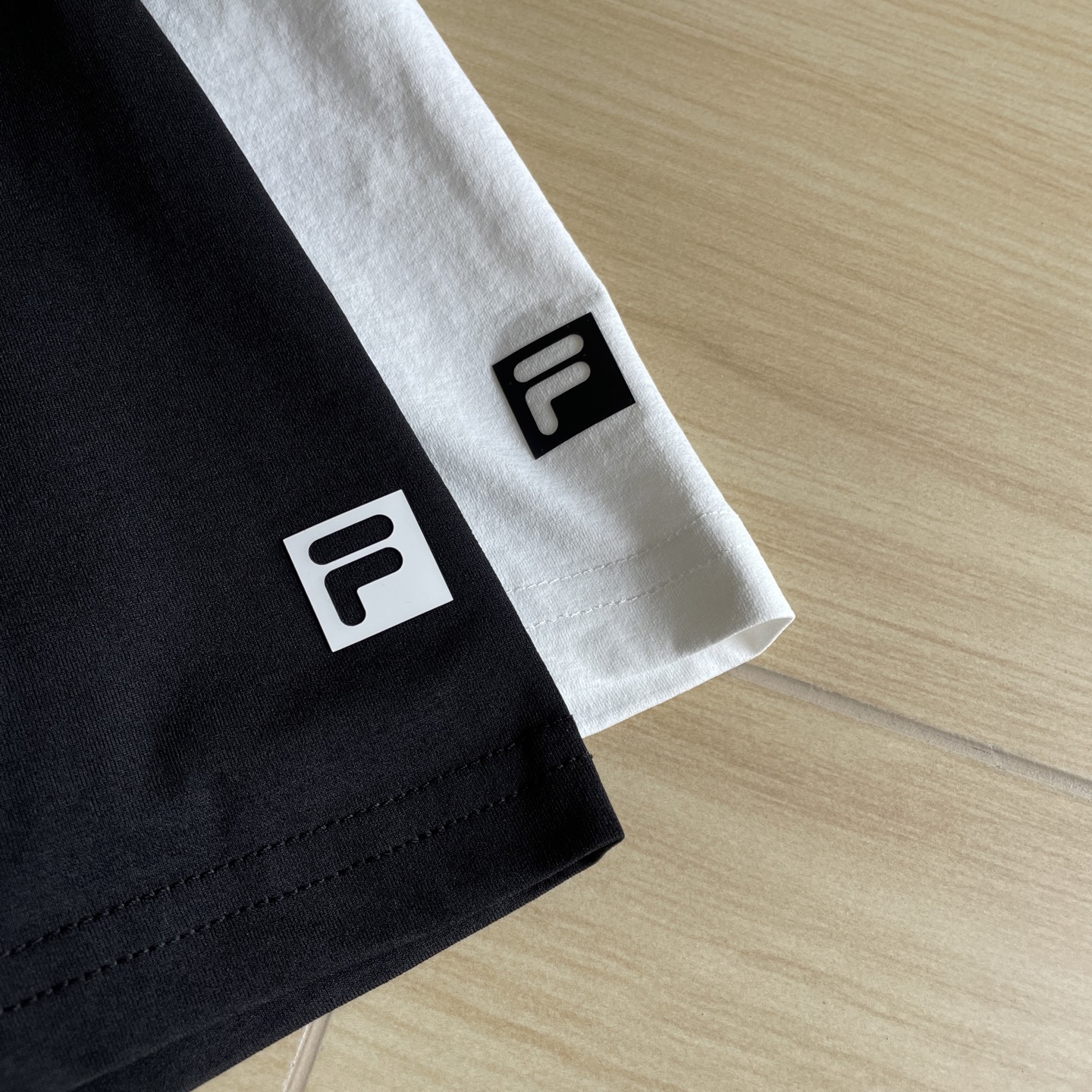 2025 FILA Men’s Two-Colour Short-Sleeve T-Shirt Details: Comfortable Cotton, Future-Inspired Design - 图片 6