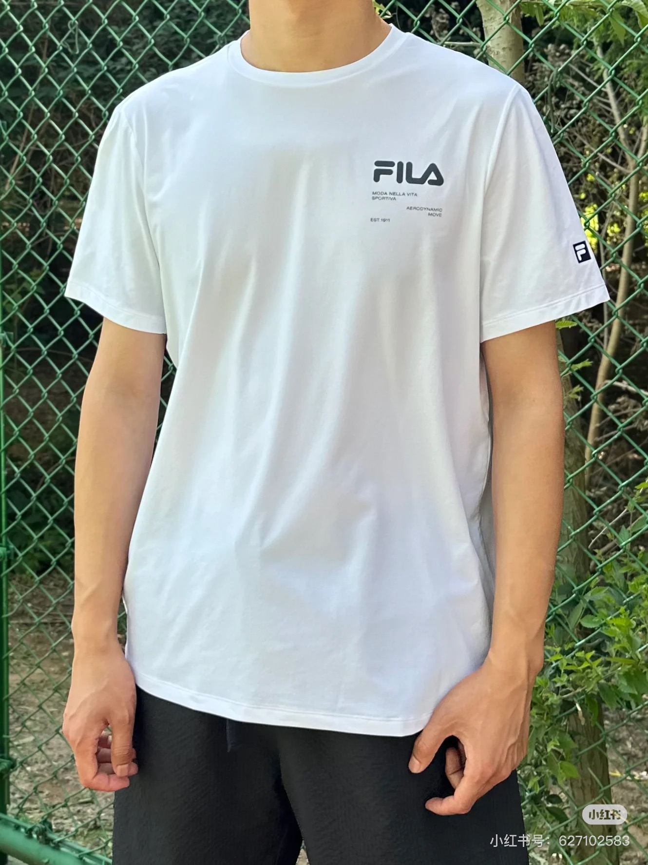 2025 FILA Men’s Two-Colour Short-Sleeve T-Shirt Details: Comfortable Cotton, Future-Inspired Design - 图片 2