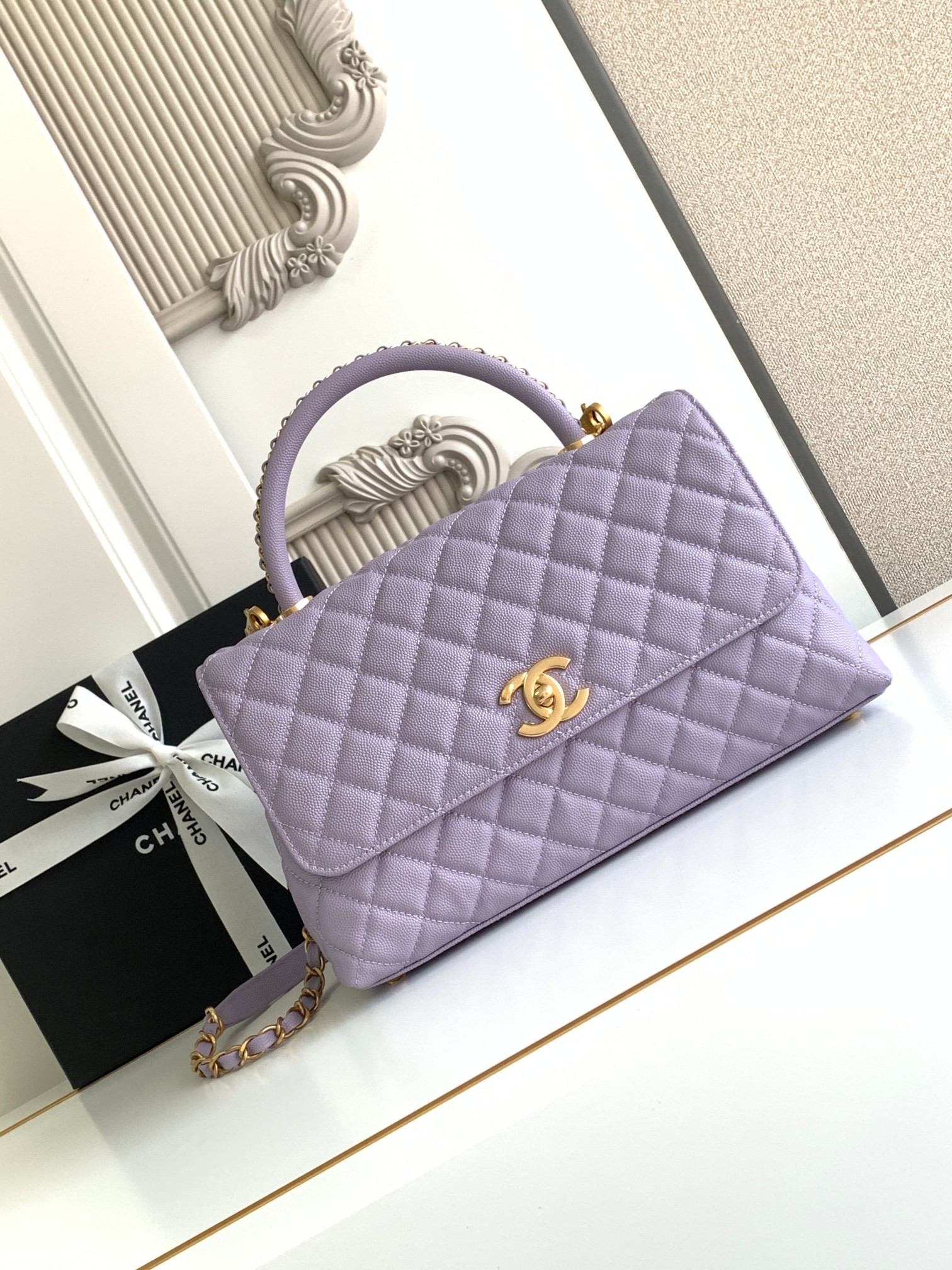 Chanel 小香型号 92991 𝑐𝑜𝑐𝑜 ℎ𝑎𝑛𝑑𝑙𝑒 口盖手提包 当季辣子鸡 炒鸡nice