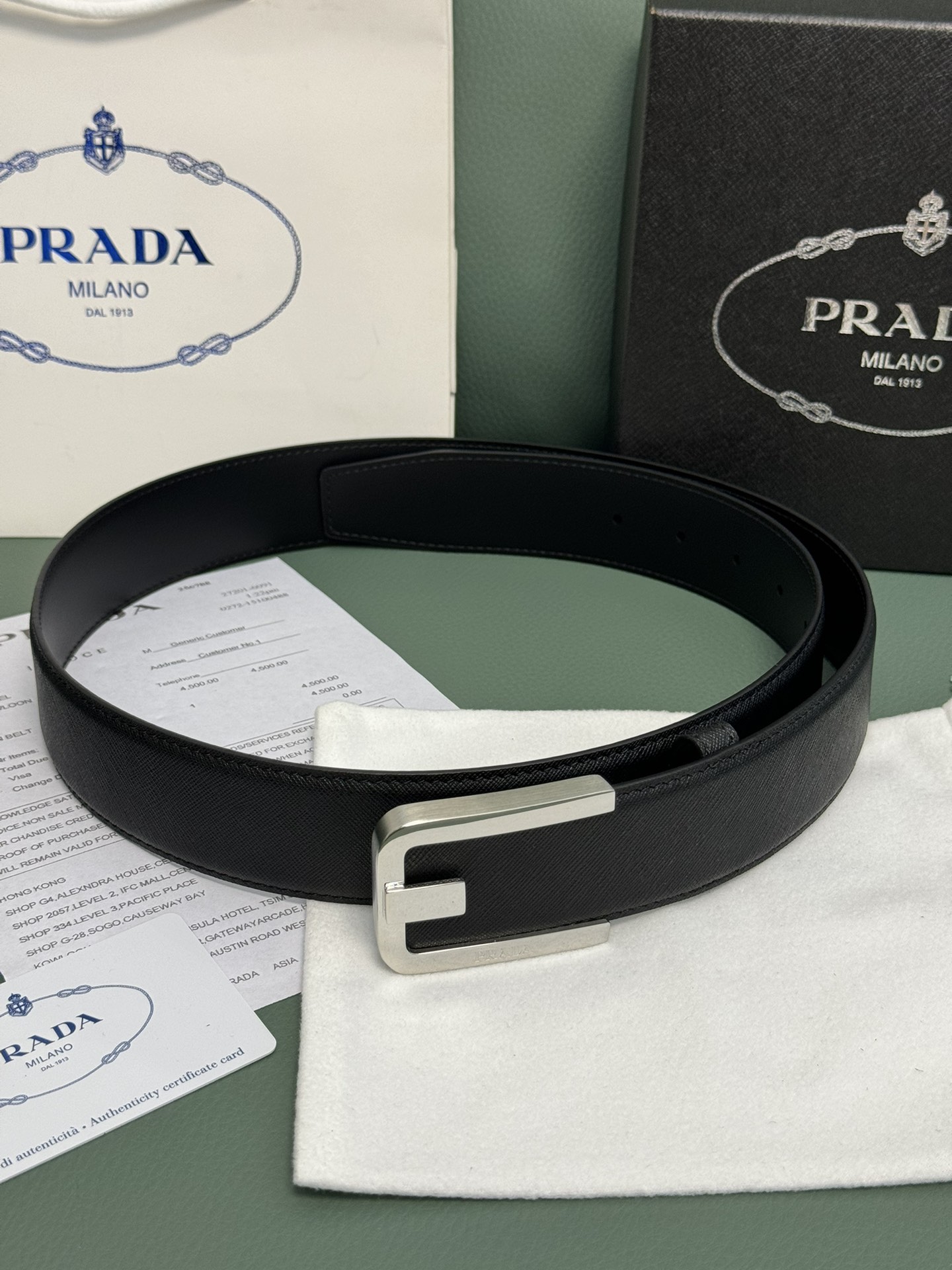 Prada Men’s 3.8cm Leather Belt: Exquisite Quality and Low-key Luxury - 图片 1