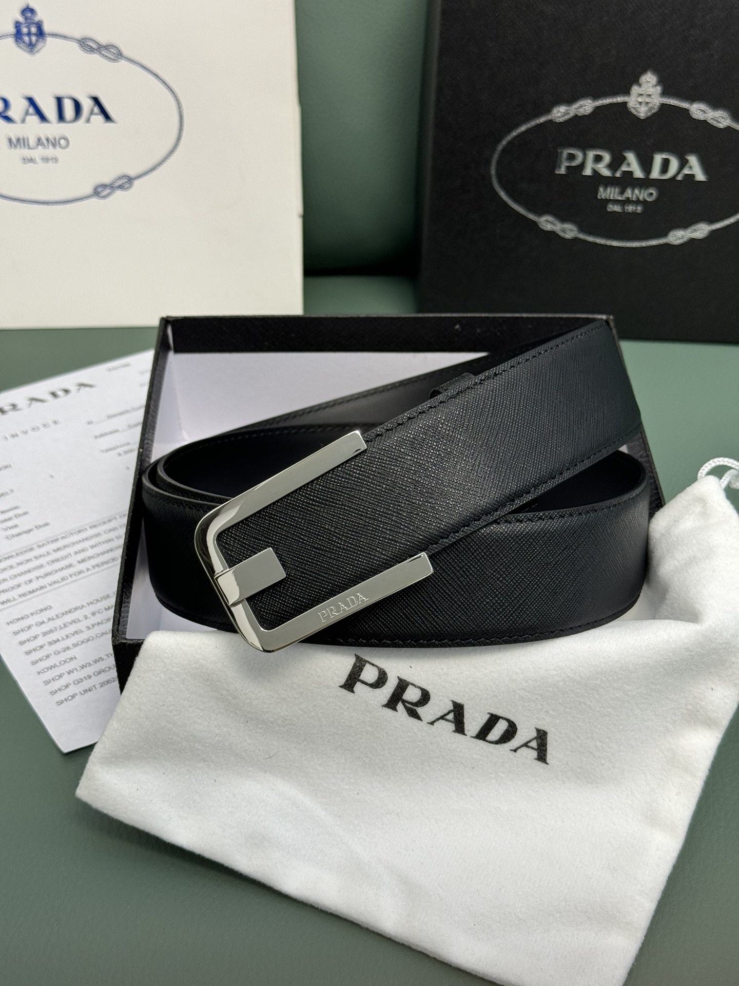 Prada Men’s 3.8cm Leather Belt: Exquisite Quality and Low-key Luxury - 图片 7