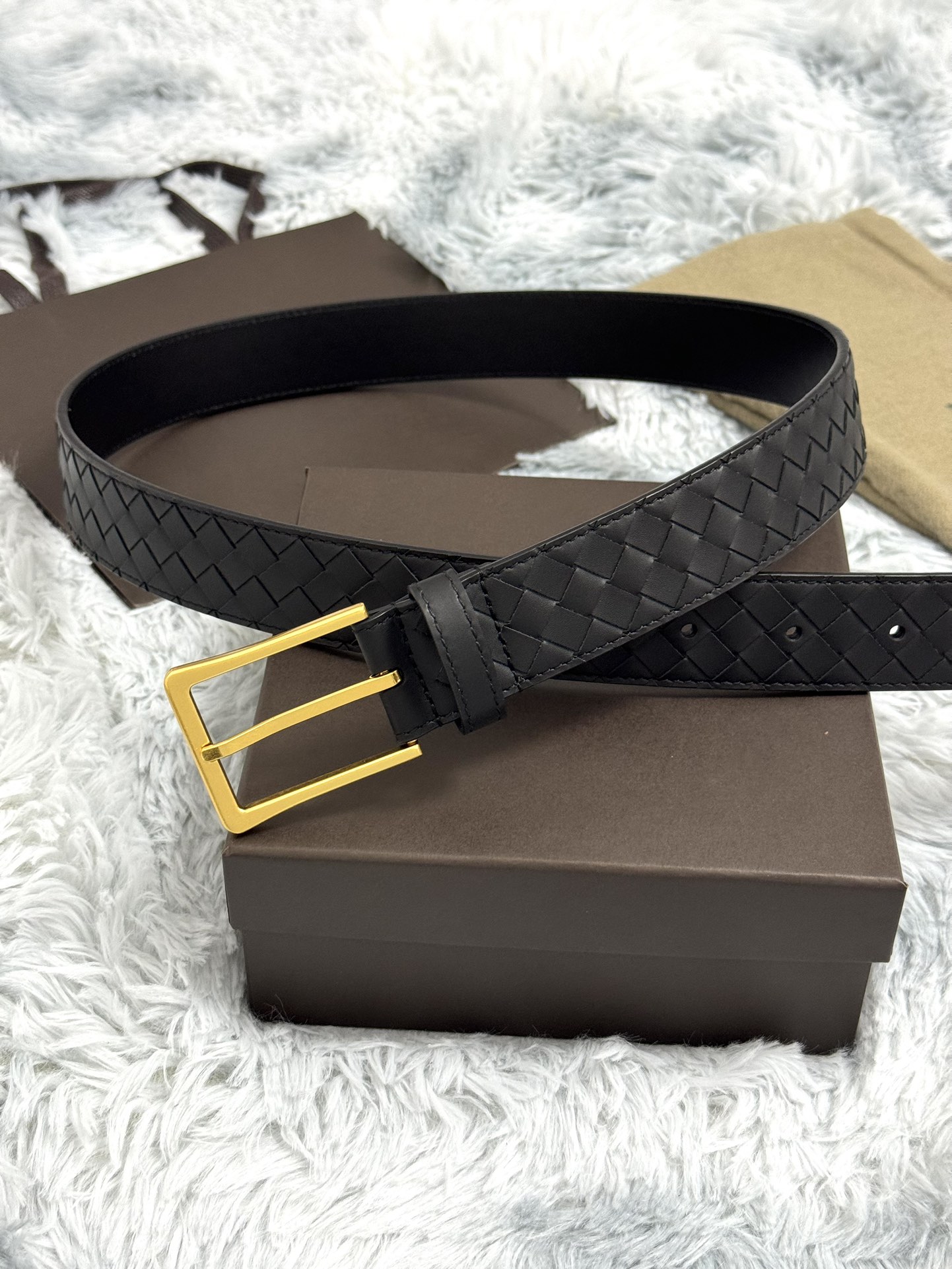 BOTTEGA VENETA 3.5cm 黑 手工编织牛皮经典之作