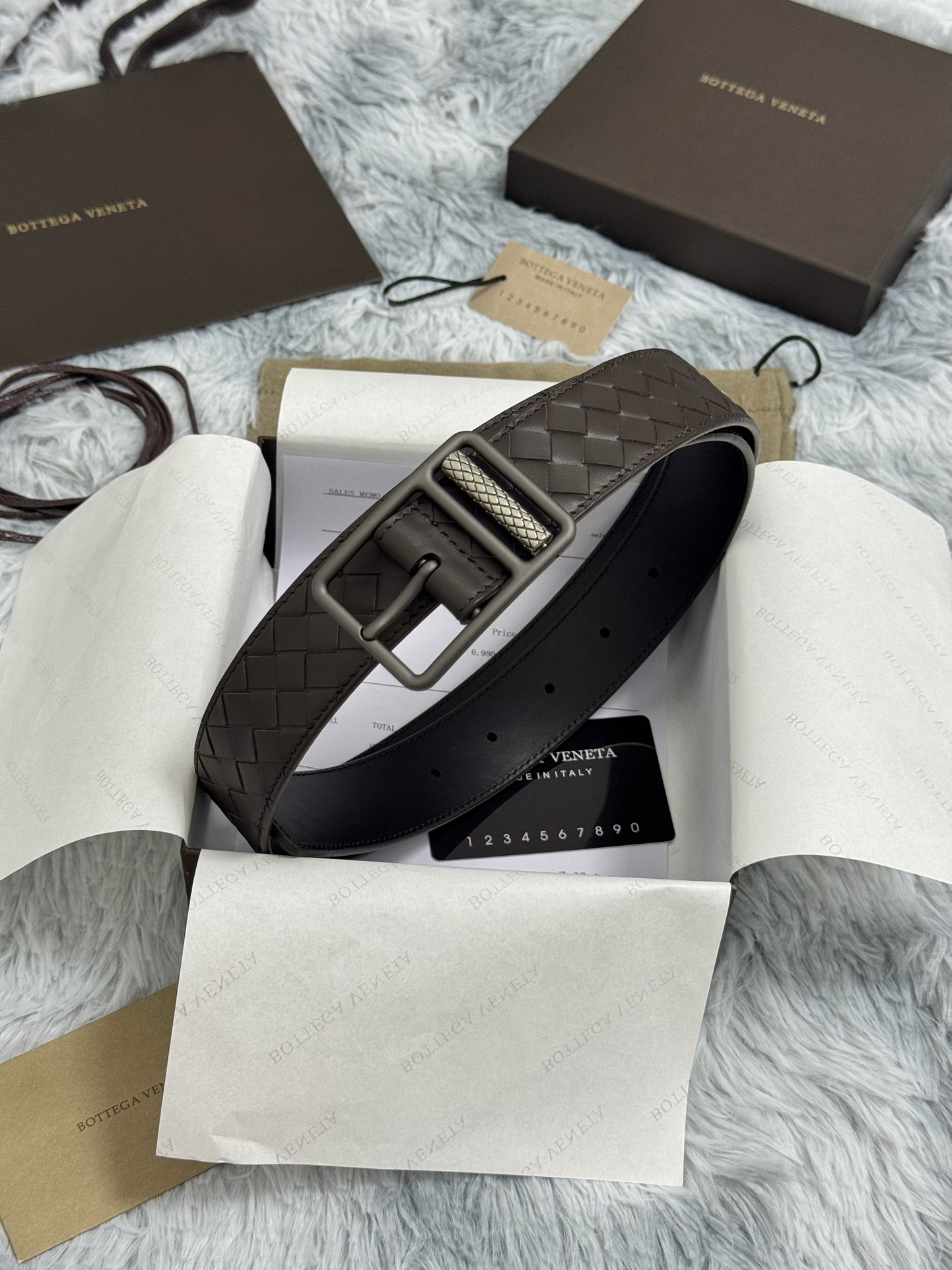 BOTTEGA VENETA 3.5cm 咖啡 手工编织牛皮经典之作