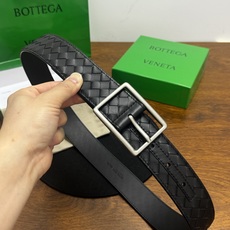 BOTTEGA VENETA 4.0cm 颜色:哑黑Intrecciato Piccolo编织腰 BOTTEGA VENETA 4.0cm 颜色:哑黑Intrecciato Piccolo编织腰