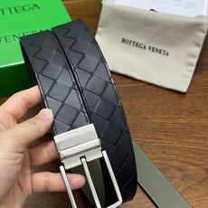 BOTTEGA VENETA 3.5cm 黑色/鳄鱼绿底 Intrecciato编织皮革双面腰带,金属可旋转 BOTTEGA VENETA 3.5cm 黑色/鳄鱼绿底 Intrecciato编织皮革双面腰带,金属可旋转