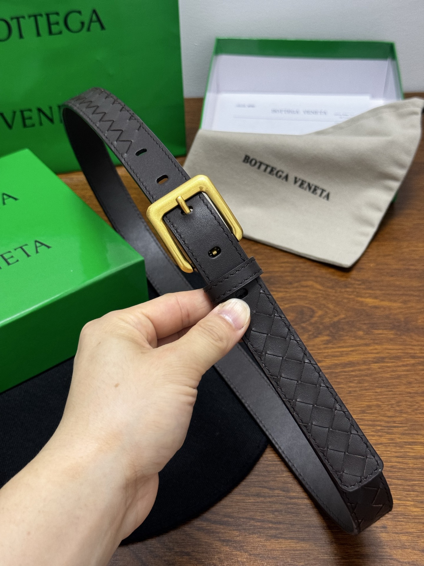 BOTTEGA VENETA 2.5cm 咖啡 Intrecciato Piccolo编织腰带,牛皮皮革手工编织 BOTTEGA VENETA 2.5cm 咖啡 Intrecciato Piccolo编织腰带,牛皮皮革手工编织