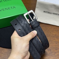 BOTTEGA VENETA 2.5cm 黑色 Intrecciato Piccolo编织腰带,牛皮皮革手工编织 BOTTEGA VENETA 2.5cm 黑色 Intrecciato Piccolo编织腰带,牛皮皮革手工编织