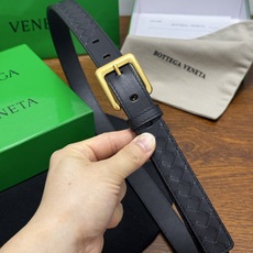 BOTTEGA VENETA 2.5cm 黑色 Intrecciato Piccolo编织腰带,牛皮皮革手工编织 BOTTEGA VENETA 2.5cm 黑色 Intrecciato Piccolo编织腰带,牛皮皮革手工编织