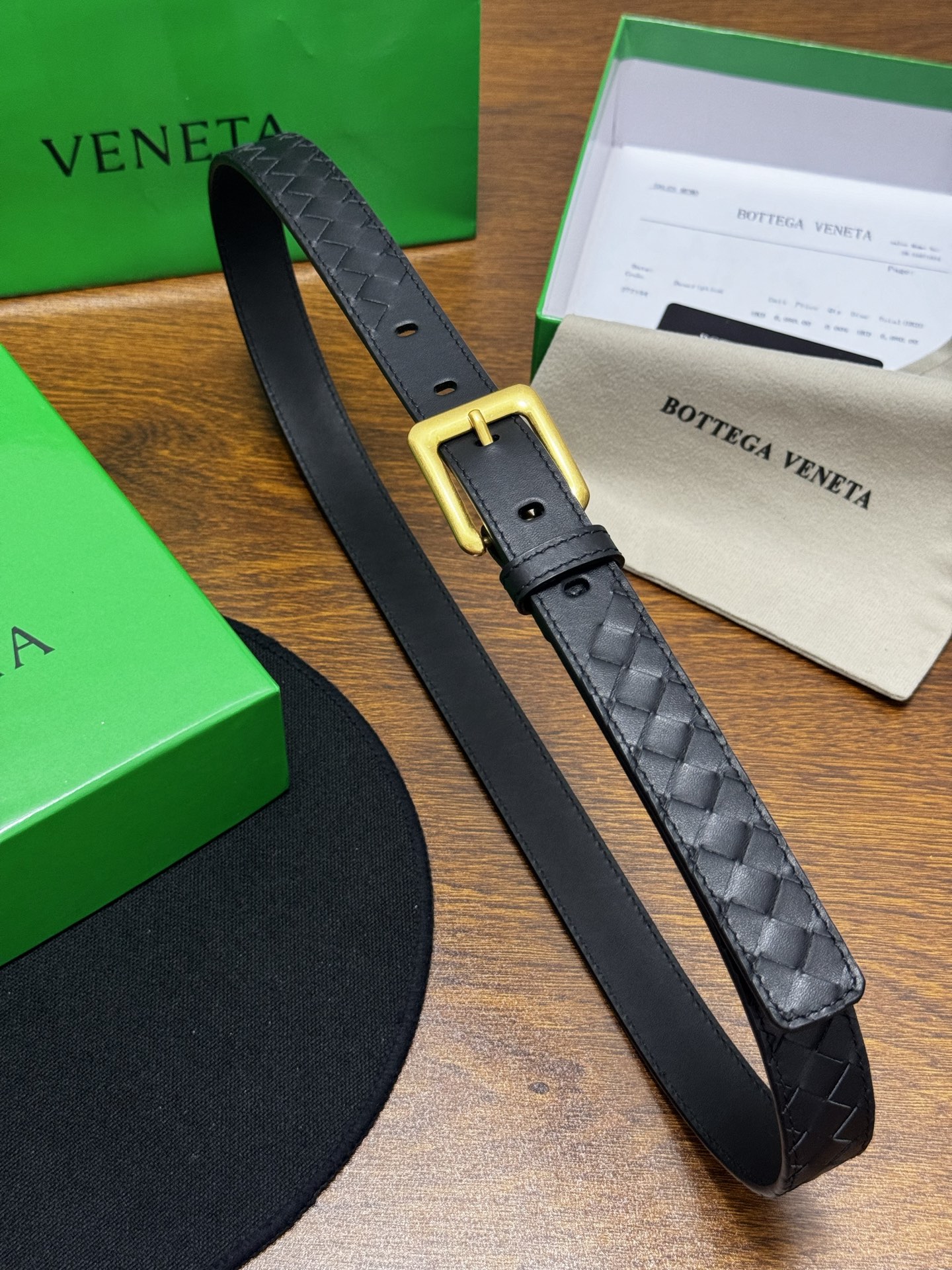BOTTEGA VENETA 2.5cm 黑色 Intrecciato Piccolo编织腰带,牛皮皮革手工编织 BOTTEGA VENETA 2.5cm 黑色 Intrecciato Piccolo编织腰带,牛皮皮革手工编织