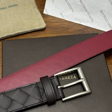 BOTTEGA VENETA 3.5cm 咖啡/枣红底 Intrecciato编织皮革双面腰带,金属搭扣开合 BOTTEGA VENETA 3.5cm 咖啡/枣红底 Intrecciato编织皮革双面腰带,金属搭扣开合