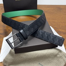BOTTEGA VENETA 3.5cm 黑色/绿色底 Intrecciato编织皮革双面腰带,金属搭扣开合 BOTTEGA VENETA 3.5cm 黑色/绿色底 Intrecciato编织皮革双面腰带,金属搭扣开合