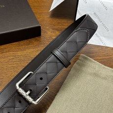 BOTTEGA VENETA 3.0cm 咖啡 Intrecciato编织牛皮革腰带,金属搭扣爪扣开合配色饰面 BOTTEGA VENETA 3.0cm 咖啡 Intrecciato编织牛皮革腰带,金属搭扣爪扣开合配色饰面