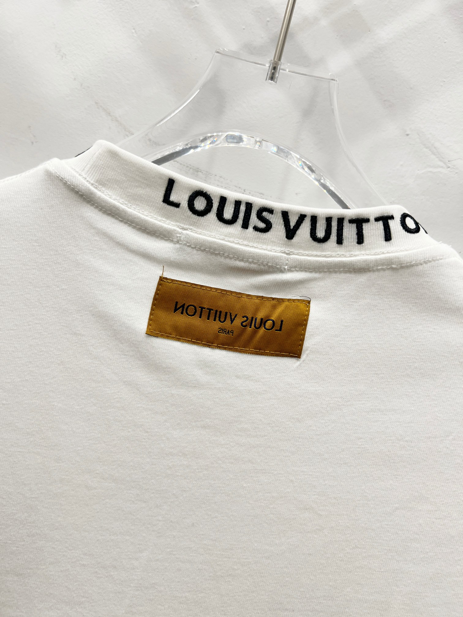 Louis Vuitton LV 2025 Classic Embroidered T-shirt in Pure Cotton Fabric - 图片 6