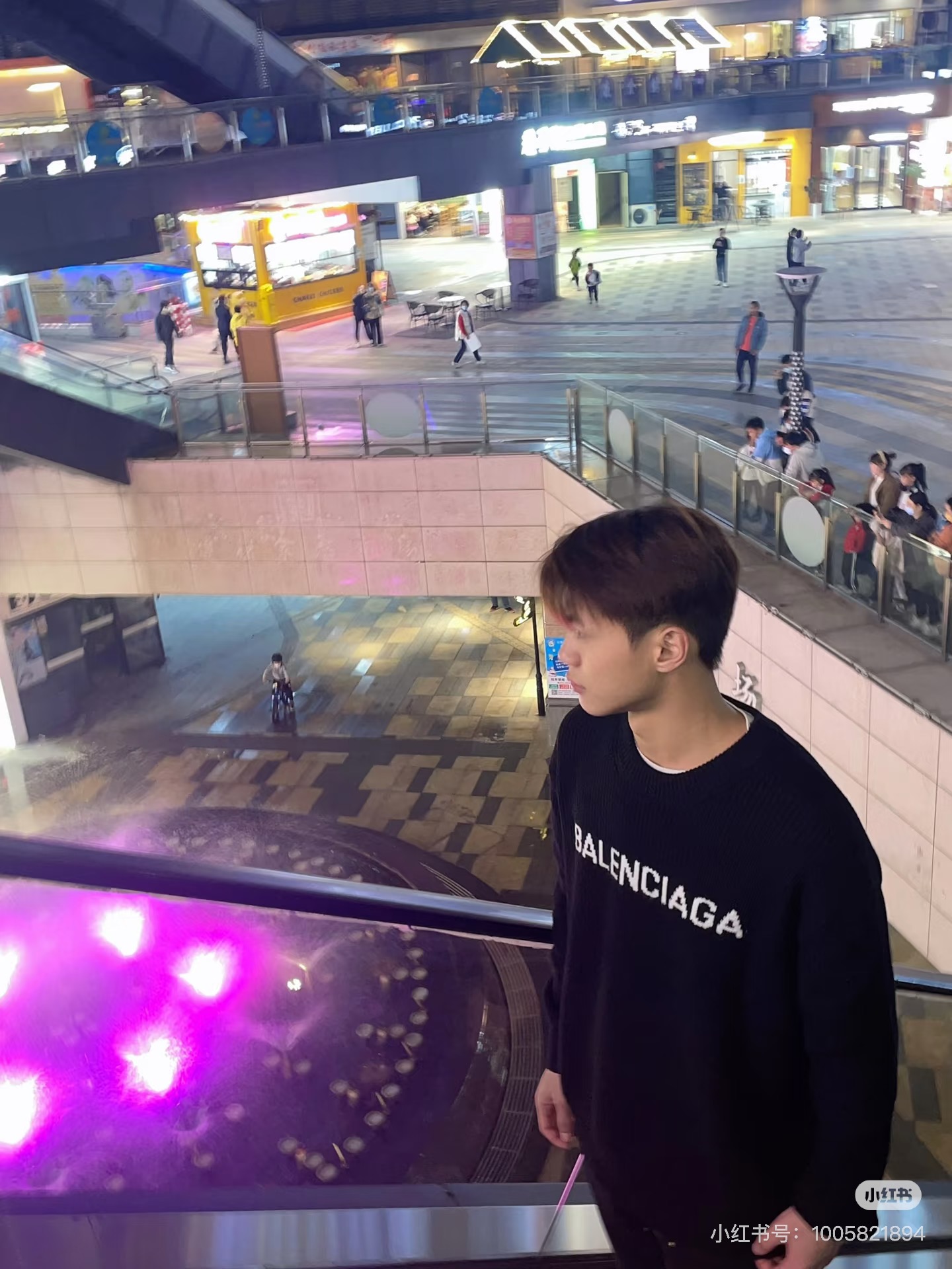 _dvI9sKJvjtLQoRl6b62jsYcYpaaiZWMsq3jTX3g