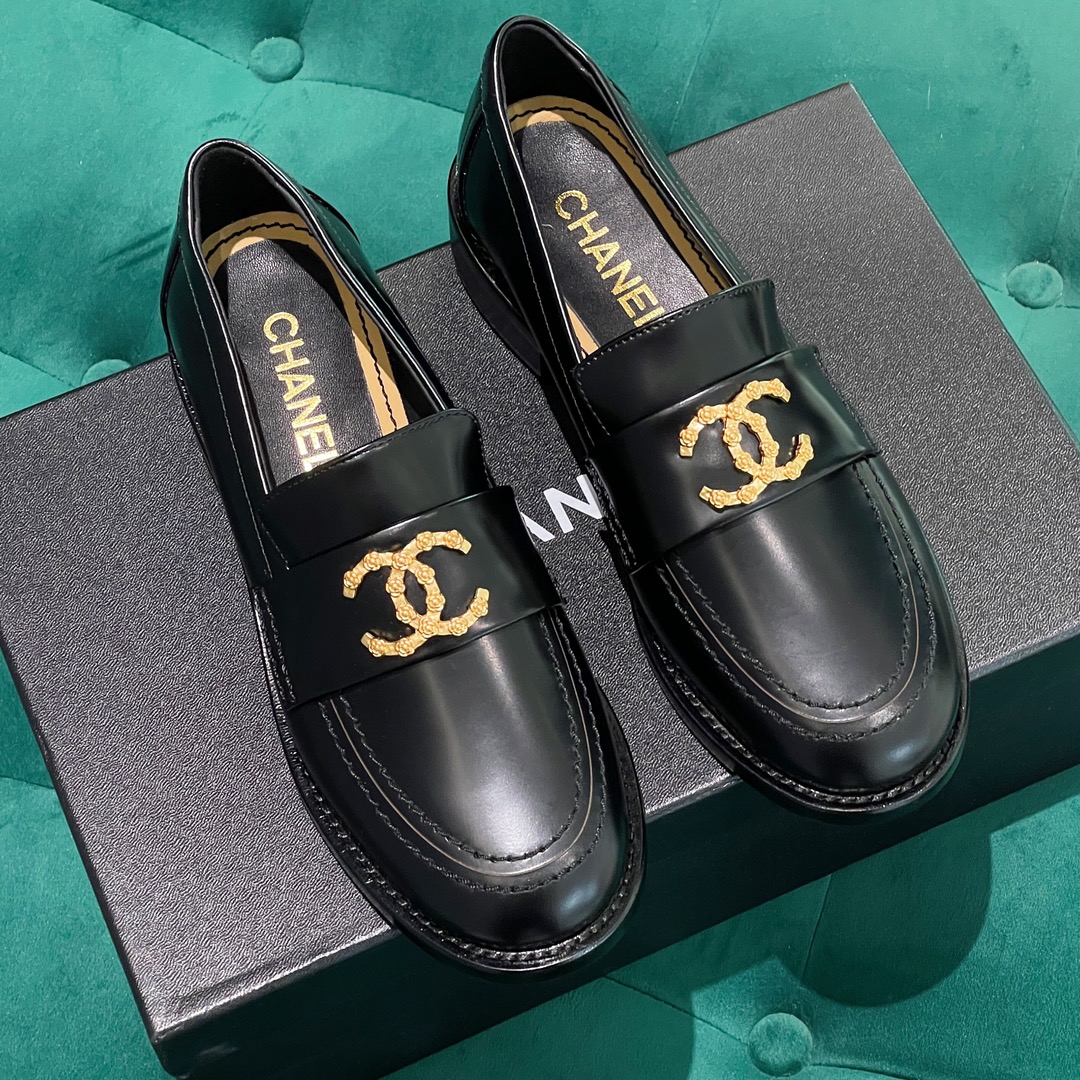 Chanel Copy
 Shoes Loafers Black Blue Gold Pink
