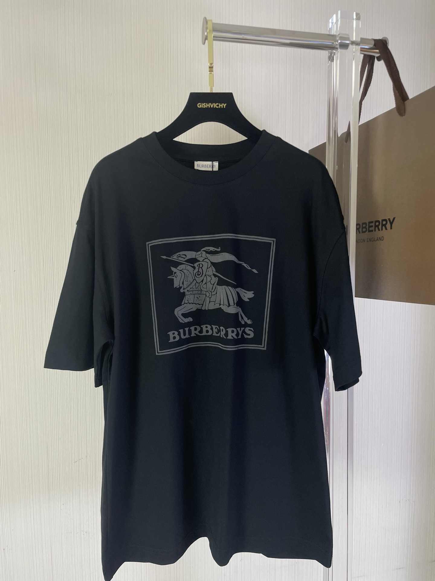 We provide Top Cheap AAA
 Burberry Buy
 Clothing T-Shirt Cotton Fabric Mercerized Short Sleeve