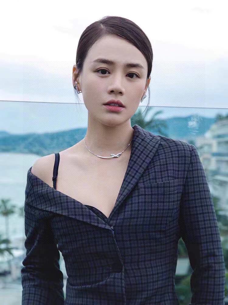 👑Chanel 香奈儿项链 蝴蝶结项链🎀 香奶奶家高级珠宝系列，专柜很火爆。非常nice，精致别致，上身