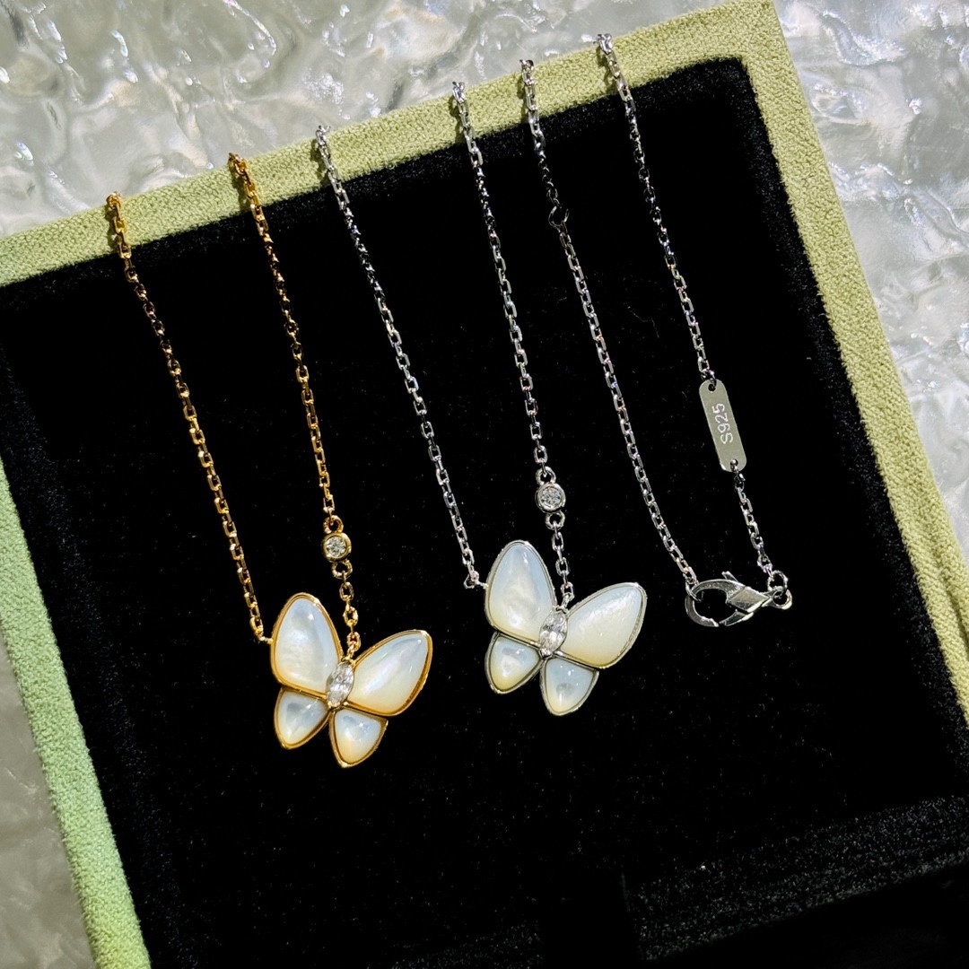 Luxurious Natural Shell Necklace with 18K Gold Plating and Diamond Button - 图片 1