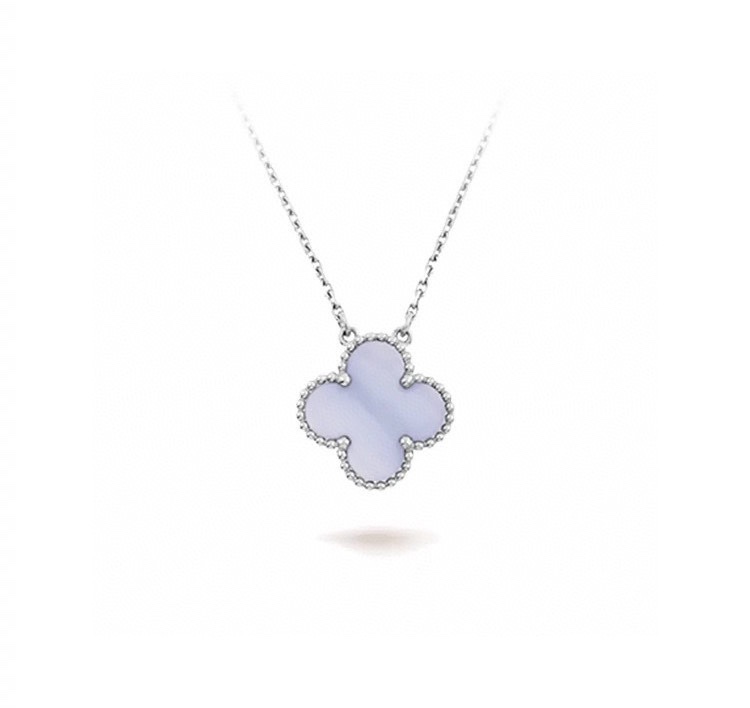 Unique High-End Jewelry: A-Vanan Family’s 18K Gold Necklaces with Natural Purple Corals - 图片 2