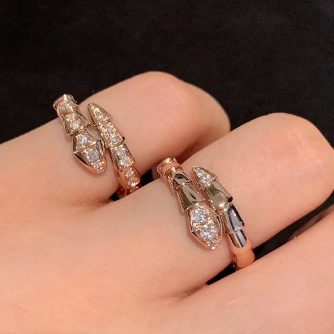 👑  BV家 火爆 窄版 头尾钻 🐍 蛇 弹簧开口 戒指 💍。高端镶嵌高碳钻 18k厚金以令人沉醉的绝妙