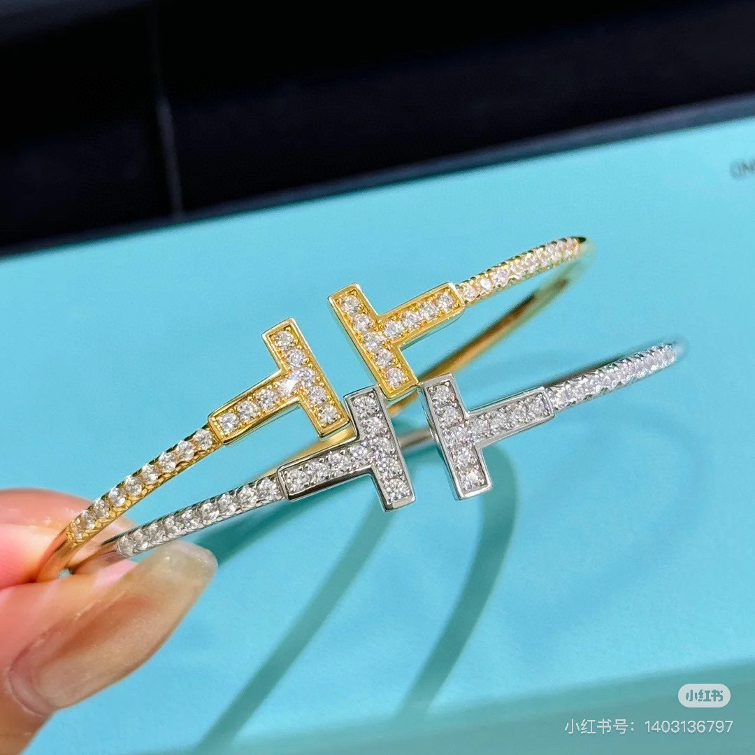 Louis Vuitton Haute Couture Haute Couture Fine Jewelry Necklace Bracelet 4