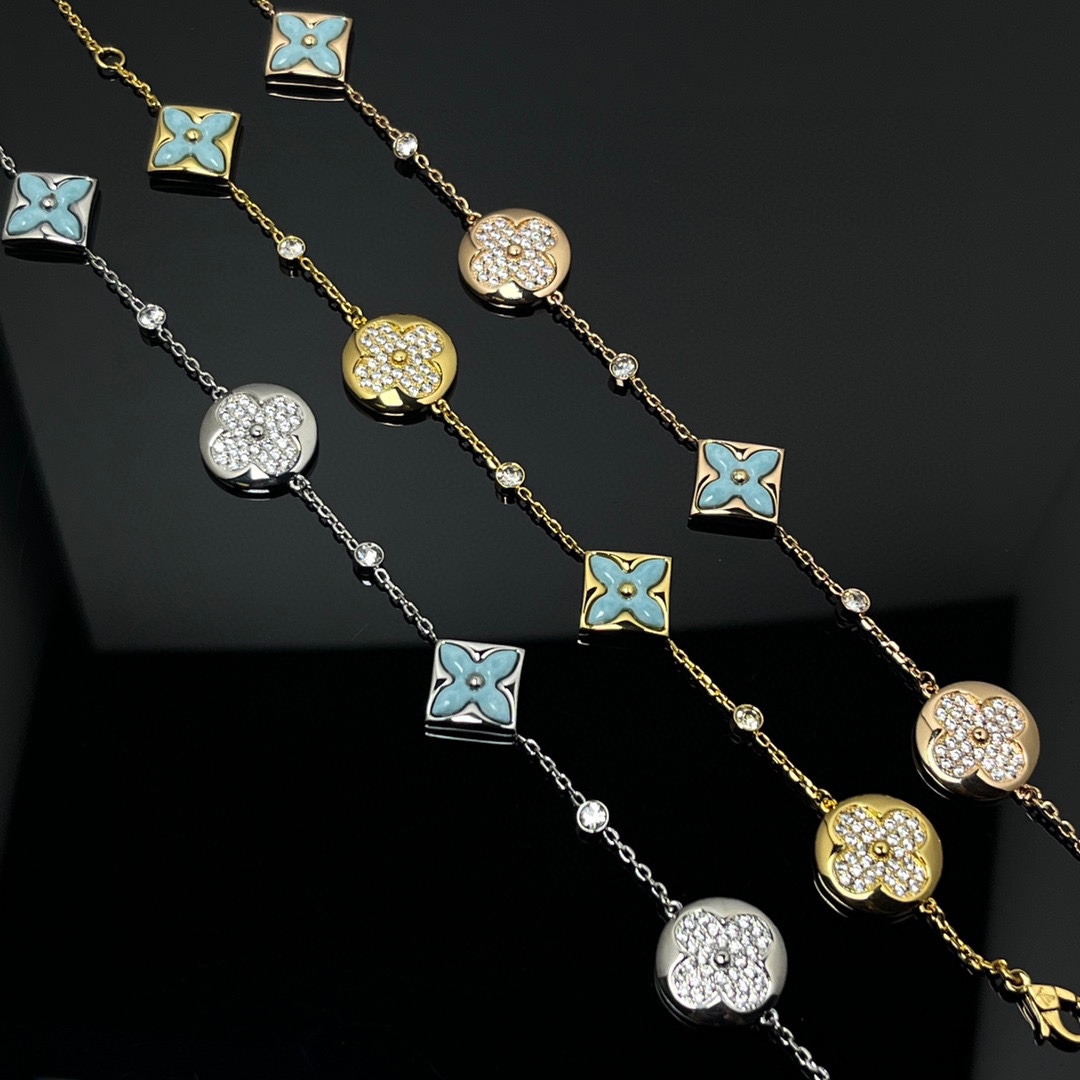 NO:106838,Donkey House New Style Old Flower Tianhe Stone Four Flower Bracelet New Style Early Autumn Super Beautiful!  !  Selected imported platinum gold bracelets, jewelry boutiques, louis vuitton, louis vuitton, bracelet, gold19860909驴家 新款 老花 天河石 四花手链 早秋新款 超美腻！！精选德国进口铂金色 黄金手链,饰品精品,louis vuitton,louis vuitton,bracelet,gold,Jewelry