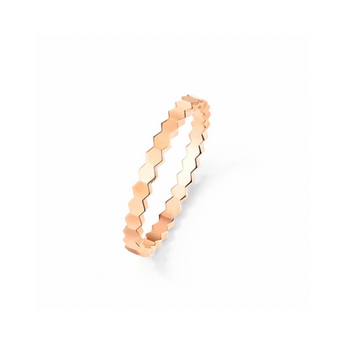 NO:115231,Bee My Love Bee Cell Series Wave Glossy Ring Material Lathe craftsmanship is in place in one step. It can be worn single and looks good. Color retention lasting. Platinum rose gold and gold 678 size glossy ring, jewelry quality, ring19860909尚美巴黎 Bee My Love 蜂巢系列 波浪 光面 戒指 材质车床工艺一步到位 可叠戴可单戴都很好看 保色持久 白金玫瑰金两色 678码 光面戒指,饰品精品,ring,Jewelry