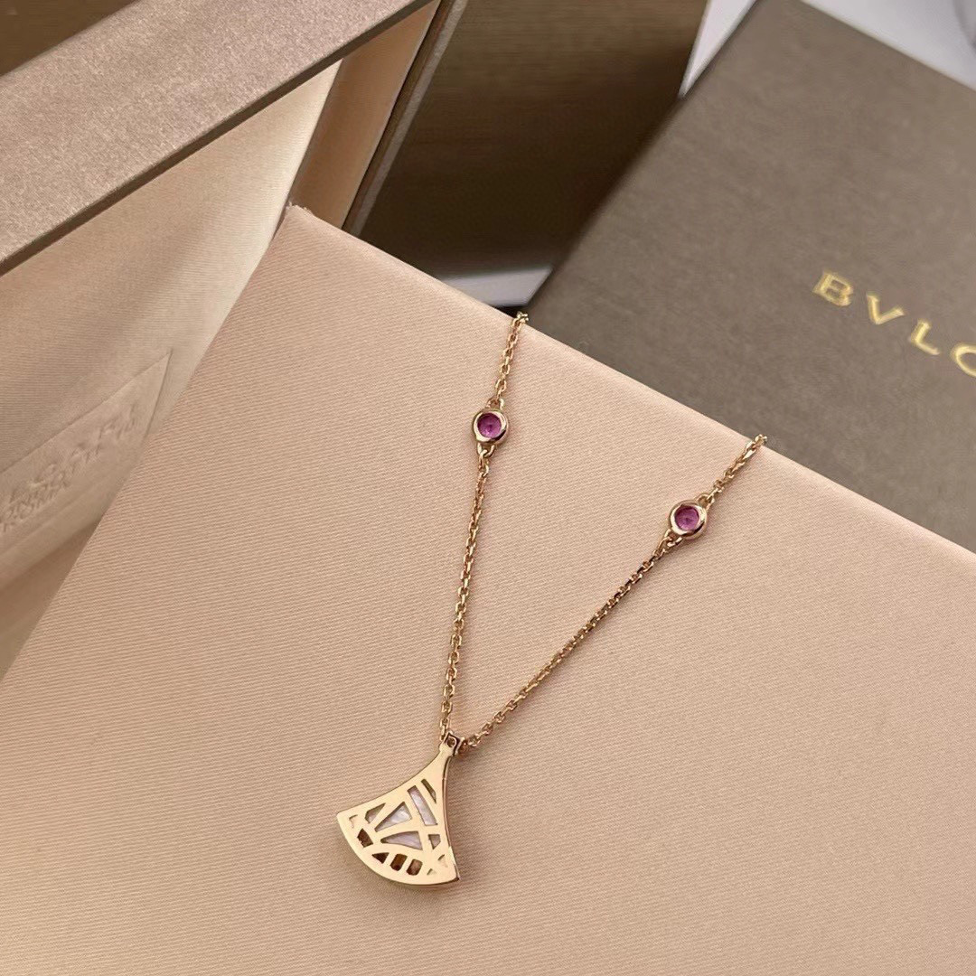 Luxury Custom BV Seven-Year Limit White Beemother Necklace with Roman Heritage Influence - 图片 6