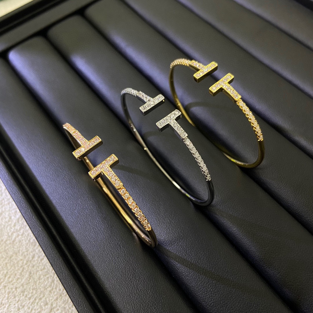 Stylish New Merchandise: T-shirts, Smiley Face, Double T 2.0, Beautiful Bracelets in Premium Materials - 图片 2