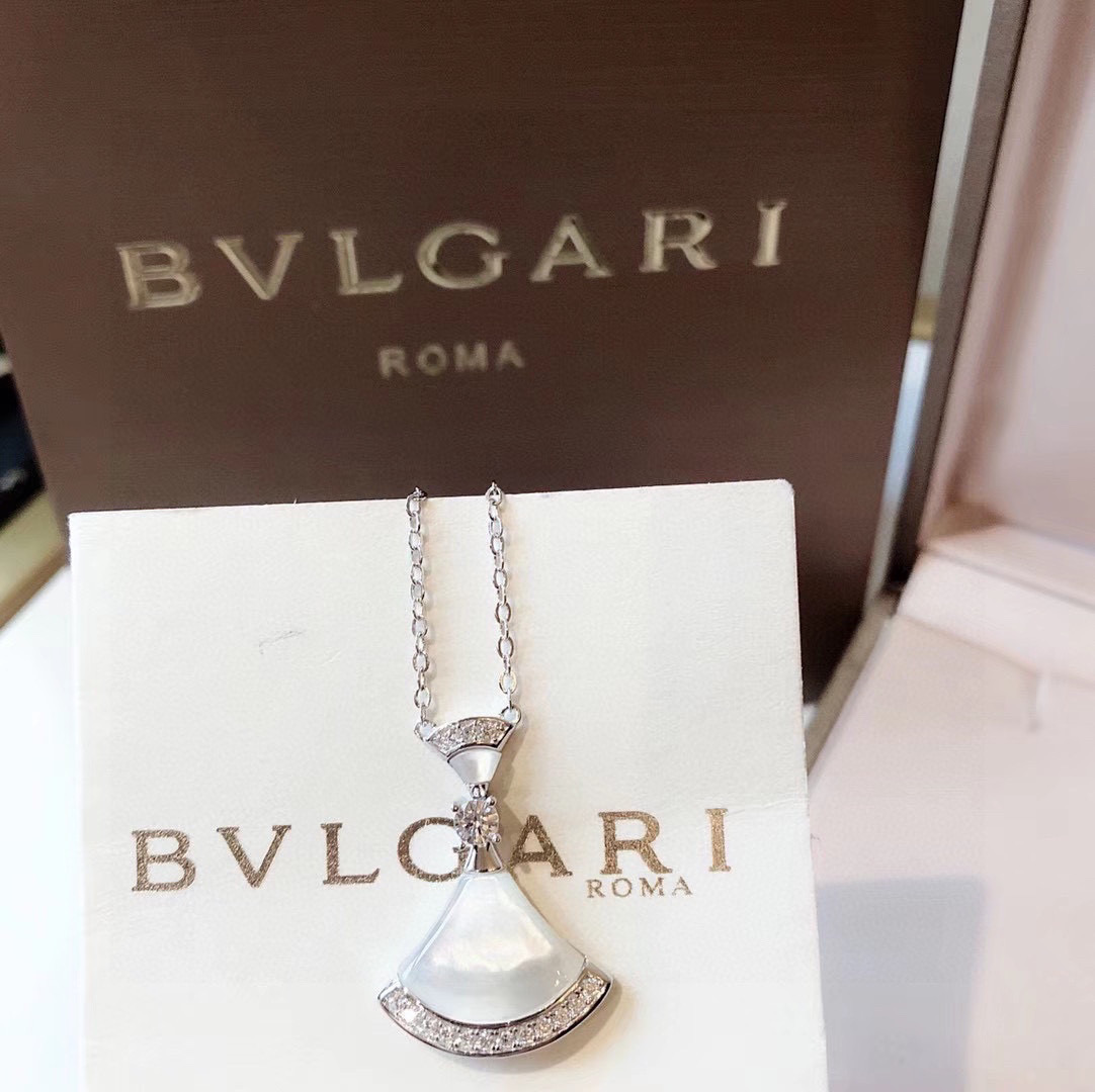 Bvlgari 宝格丽 Diva系列👗扇形裙子带钻项链 🌈铂金色 纯洁美好人心高端定制 进口精镶工艺电镀