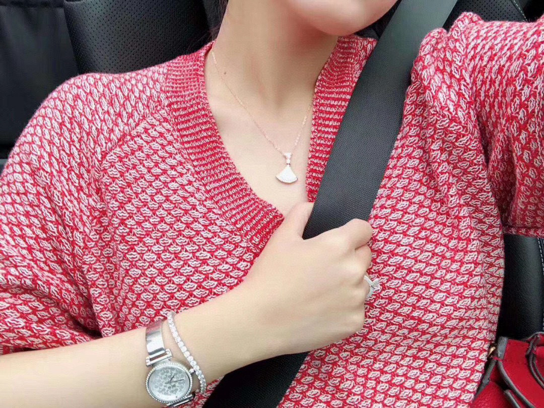 Bvlgari 宝格丽 Diva系列👗扇形裙子带钻项链 🌈铂金色 纯洁美好人心高端定制 进口精镶工艺电镀