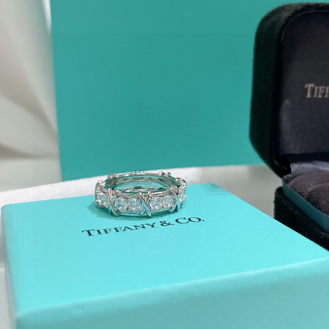 👑经典款 超火爆💍💍Tiff Co钻戒火爆高端11定制出模 交叉 白金 戒指💍原版字印 镶嵌进口顶级锆石