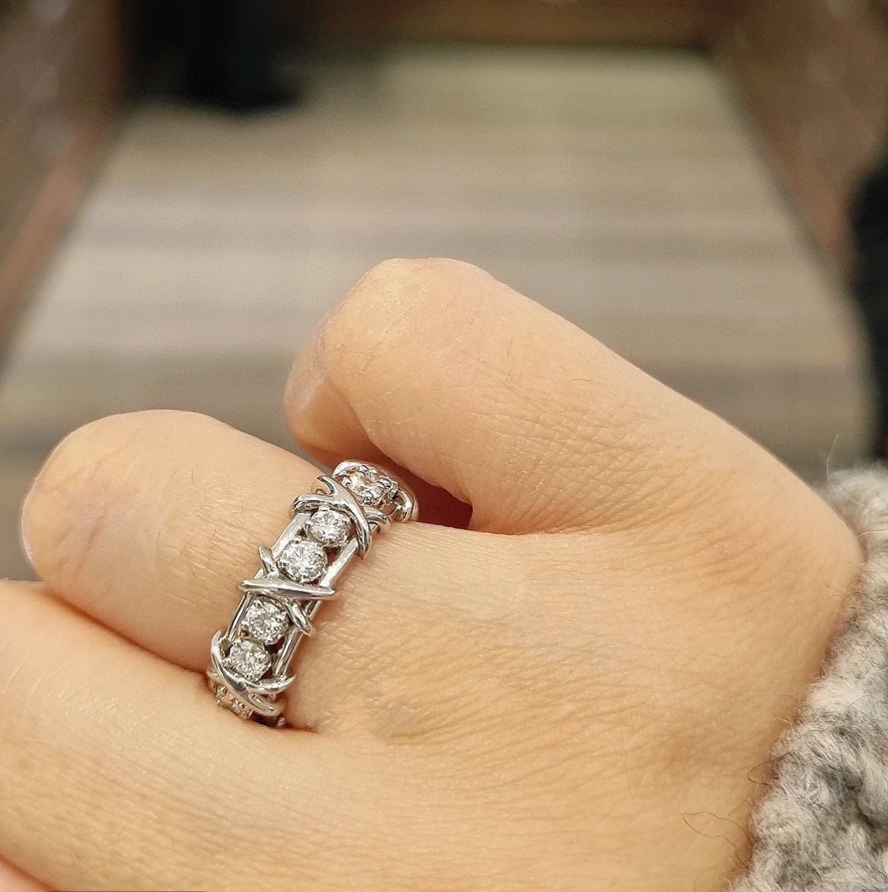 👑经典款 超火爆💍💍Tiff Co钻戒火爆高端11定制出模 交叉 白金 戒指💍原版字印 镶嵌进口顶级锆石