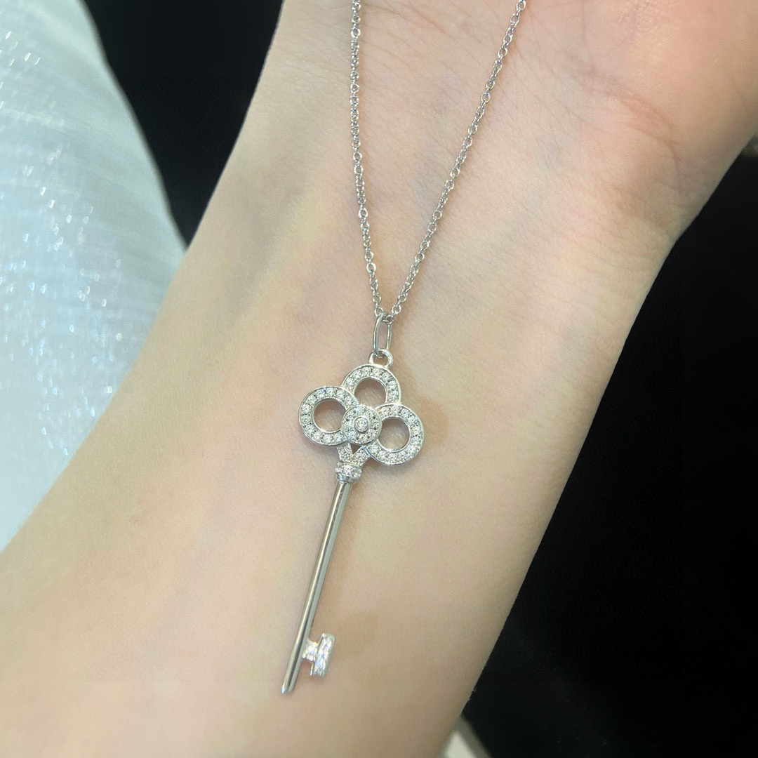 👑【代购级别】Tiffany 蒂芙尼 心冠钥匙原版项链 实心封底采用市场最高版本的进口高碳钻 杨幂同款项