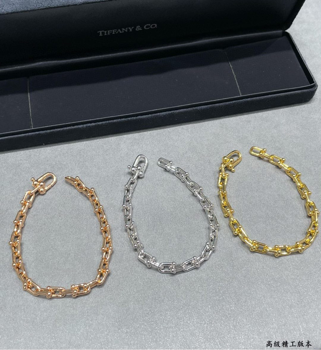 👑Tiffany 蒂芙尼 关节 手链  各大网红博主 TiffanyHardWear火爆开启 U型 关节